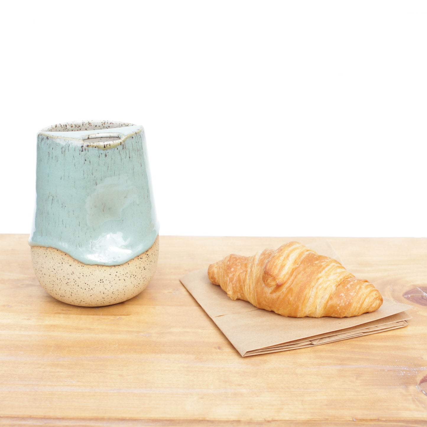 Arctic Mint Cozy Speckled Stoneware Sip-Top Thumb Tumbler