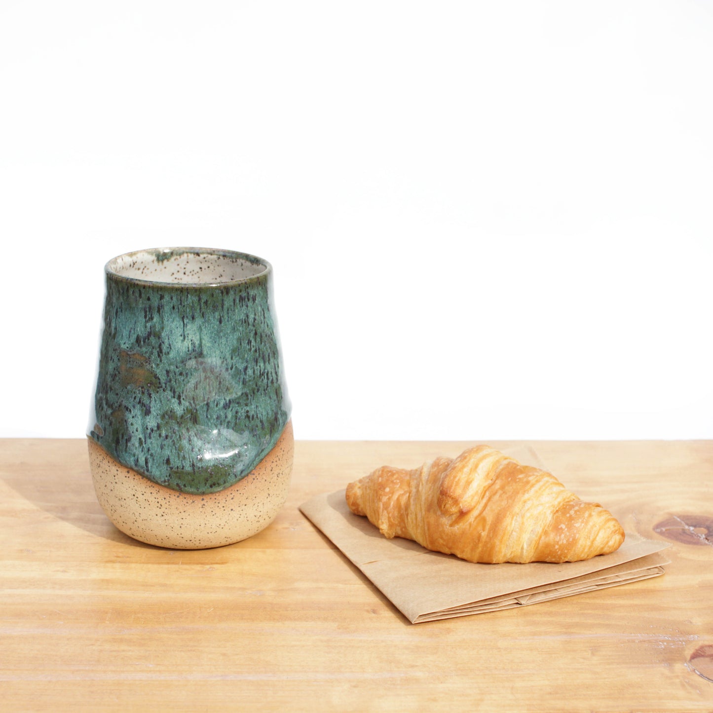 Forest Green Speckled Stoneware Thumb Tumbler