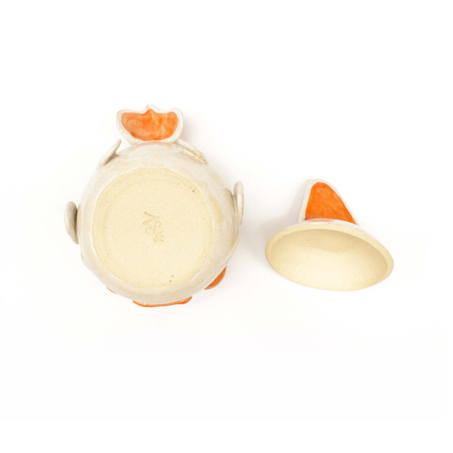 White and Orange Fancy Goldfish Jar