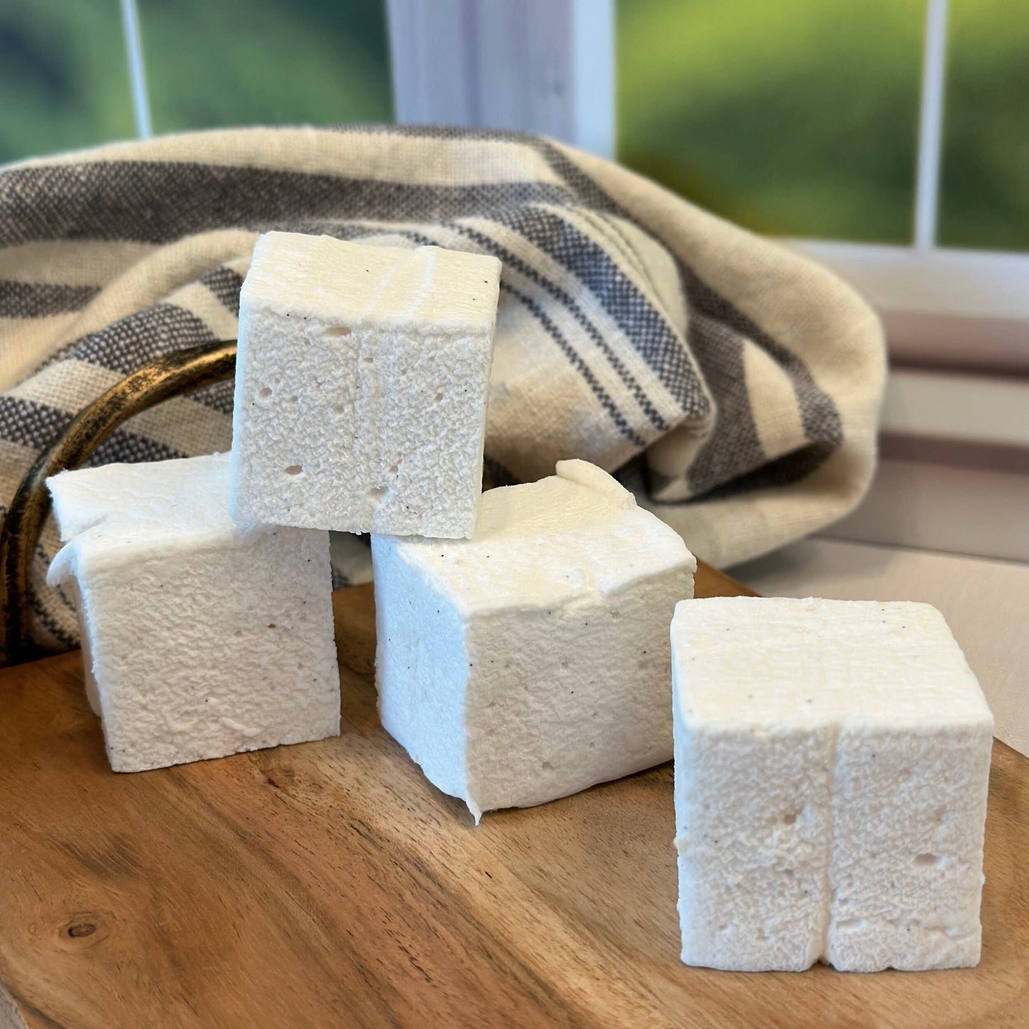 Vanilla Bean Marshmallows (Seasonal)