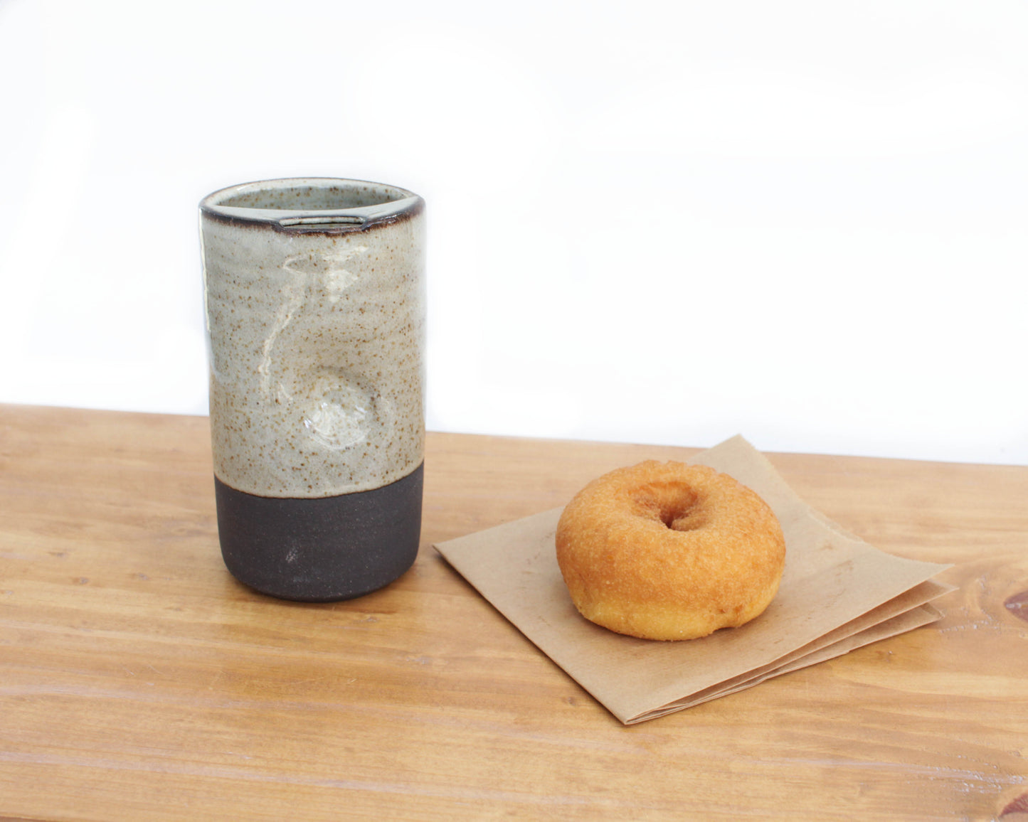 Oatmeal Black Stoneware Travel Mug