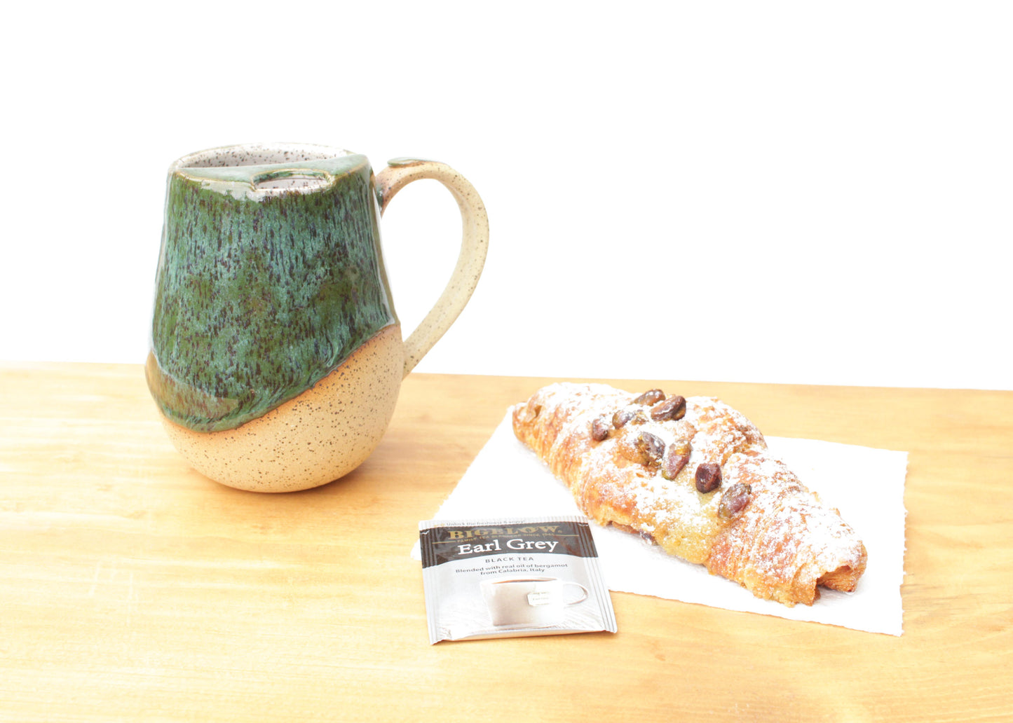 Forest Green Speckled Stoneware Sip-Top Mug