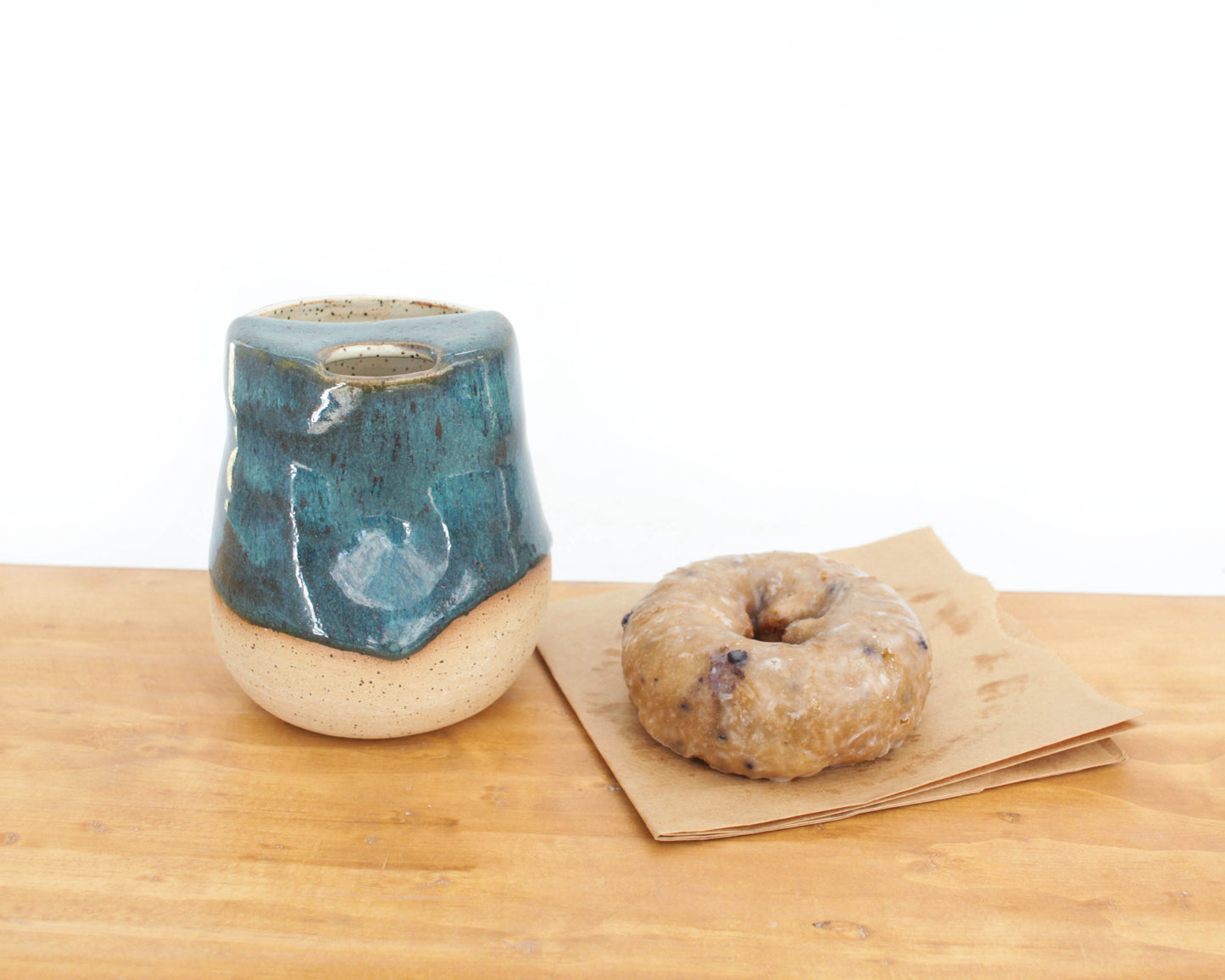 Emerald Ocean Cozy Speckled Stoneware Sip-Top Thumb Tumbler