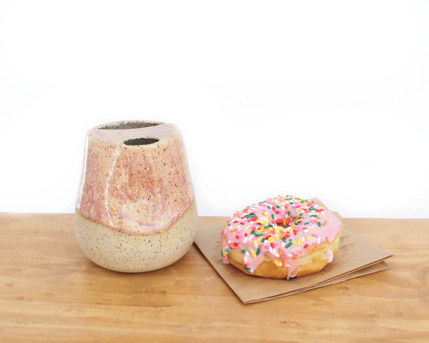 Pink Melt Cozy Speckled Stoneware Sip-Top Thumb Tumbler