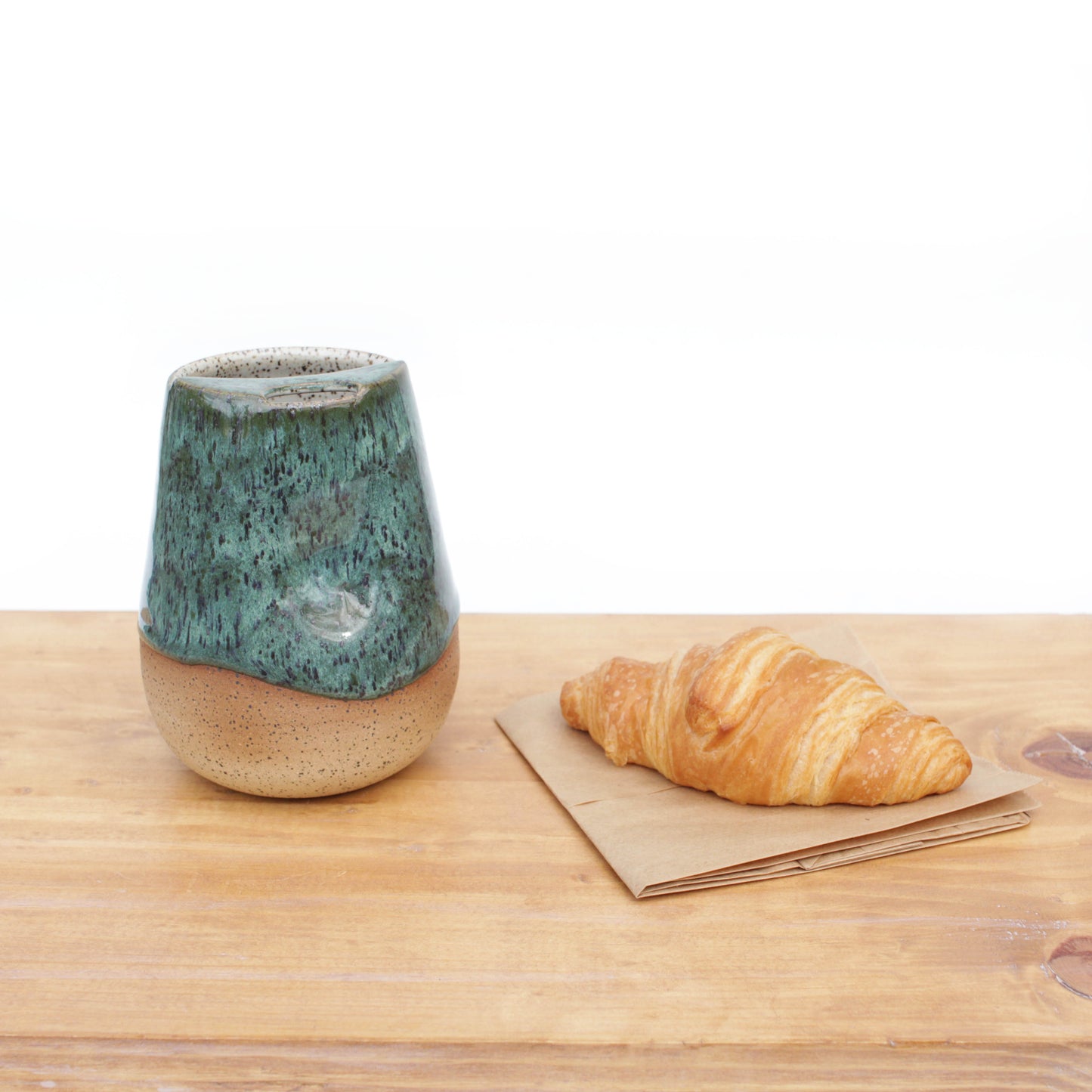 Forest Green Cozy Speckled Stoneware Sip-Top Thumb Tumbler